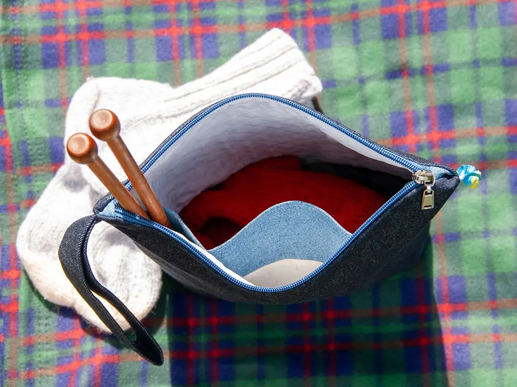 Zipper Denim Navy XL Inside.webp