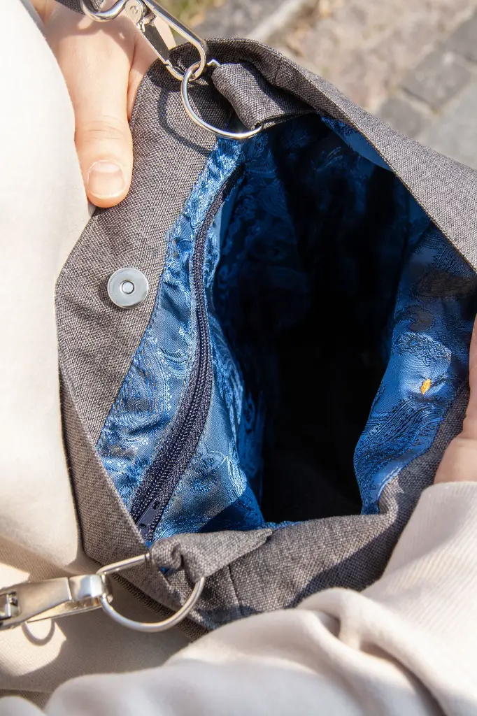 Inside Large Crossbody Bag Afina Dark Grey.webp