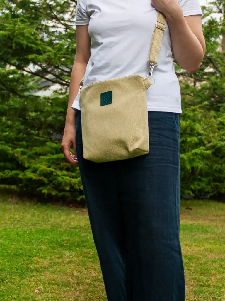 [crb-orsa-lgreen-m] Medium Crossbody Bag Orsa Light Green Beige M