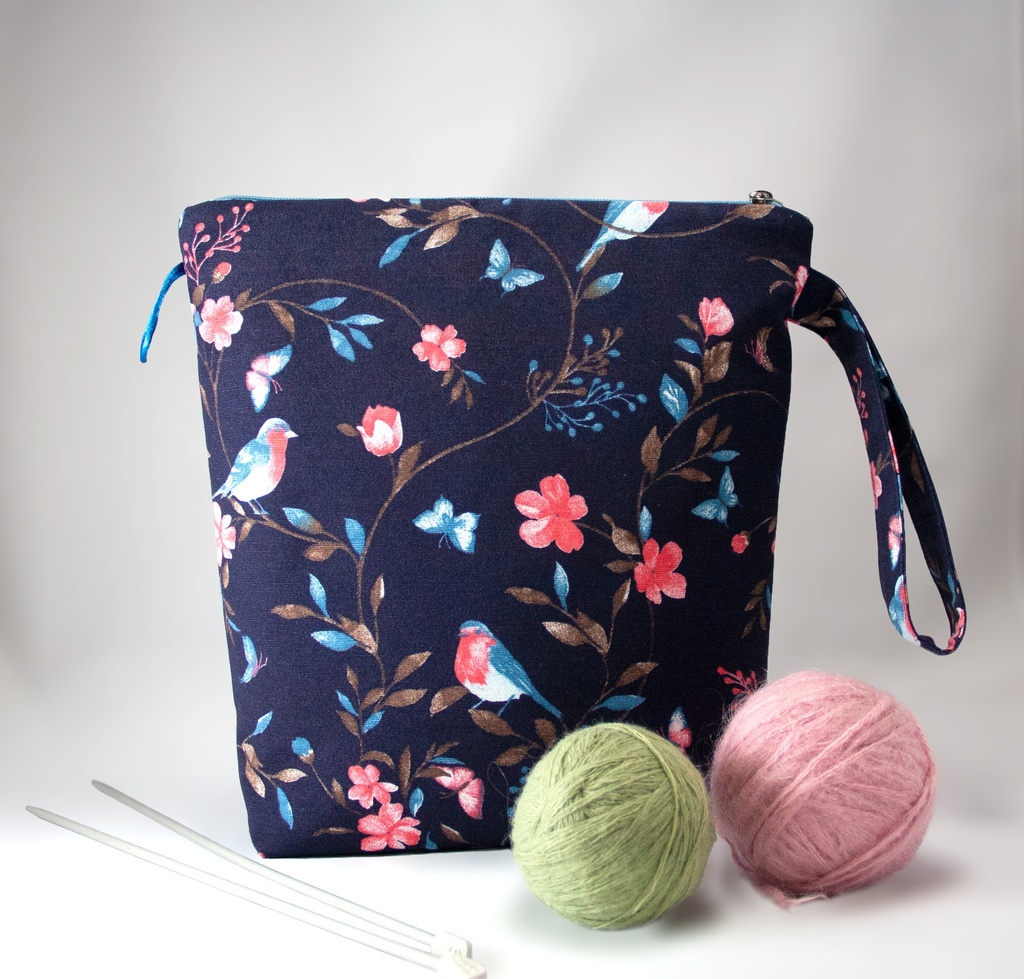 [pbz-bullf-nblue-xl] Zipper Bird  Bullfinch Navy Blue XL