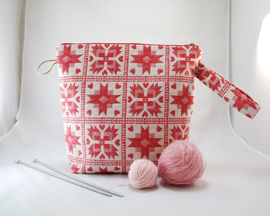 Zipper Ornament  Red XL